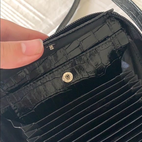 super cute phone carrier/mini purse! - Picture 5 of 5